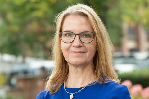 Portrait von Prof. Dr. Marianne Kneuer