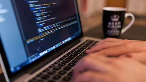 2016-08-05_it-services.jpg