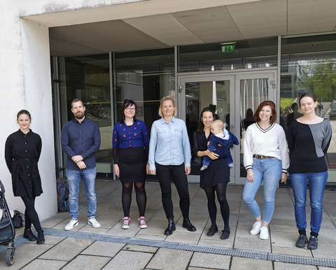 Gruppenbild GAP: von links nach rechts sind in dem Bild zu sehen: Stephanie Burger, Jonathan Biehl, Diana Heinbucher, Dr. phil. Jana Piper, Elfi Lange, Meike Scholz, Johanna Melia Beckmann