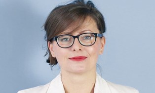Mitarbeiterin Agnes Arndt