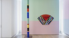 Anton Ginzburg: „Polychrome Column 10A_01“ und „VIEW_5A_01“, 2019