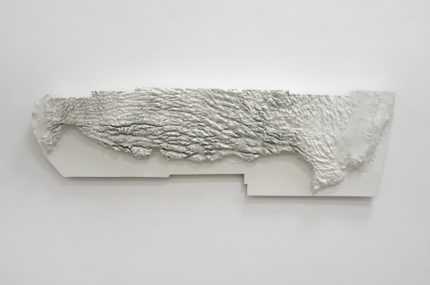 Lena von Goedeke: „Terminus“ PLA, Lack, Drohnenfotogrammetrie, 180 x 42 x 15 cm, 2023