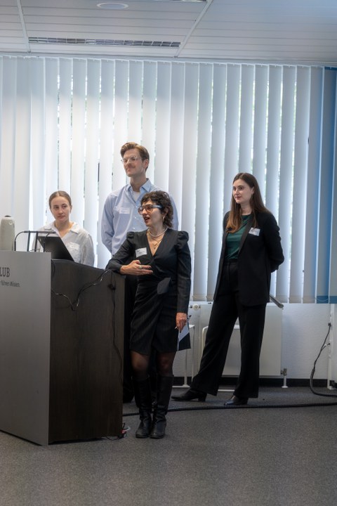 Sprecher:innen während des Symposium