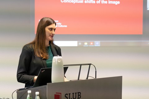 Sprecher:innen während des Symposium