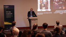 Foto von der Tagung - Redner am Pult