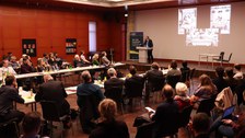 Foto von der Tagung - Großaufnahme des Saales mit Zuschauern