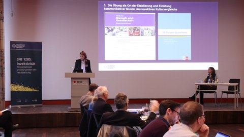 Youmna Fouad während ihres Vortrags