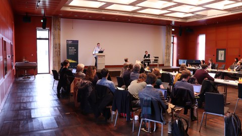 Jan Martin Lies mit Publikum während seines Vortrags