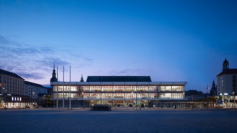 Kulturpalast Dresden Außenansicht