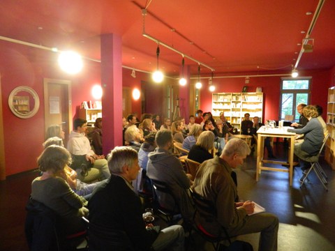 Foto während der Lesung von Maïssa Bey am 14.09.17 im Literaturhaus Villa Augustin Dresden