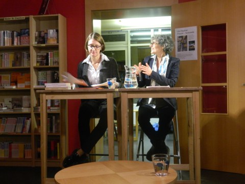 Photo 3 à l'occasion  de la lecture « Destruction 2019 » de Cécile Wajsbrot, le 28 novembre 2018 à la Maison de la littérature Villa Augustin de Dresde.