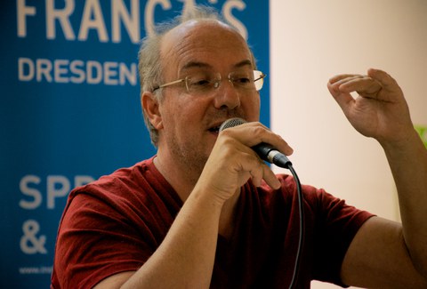 Photo 28 on the occasion of the reading of “Die Flüchtigen” (The Fugitives) – Alain Damasio and Milena Adam in conversation on September 15, 2021, at the Goethe-Institut Dresden.