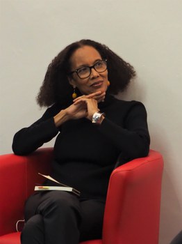 Foto 2 anlässlich der Lesung "Sanfte Debakel" – Lesung & Diskussion mit Yanick Lahens (Haiti) am 07.10.2021 im Institut français Dresden.