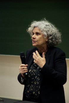 Photo 12 on the occasion of the exhibition opening “Poser pour la liberté. Portraits de scientifiques en exil / Standing for freedom. Portraits of scientists in exile,” taking place from May 4–17, 2022, in the Lecture Hall Center at TU Dresden.
