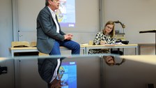Foto 1 anlässlich der Lesung und Buchvorstellung von « L’Errance et le Rire. Un nouveau souffle de la littérature antillaise » von Ralph Ludwig am 04.05.2022 an der Fakultät SLK der TU Dresden.