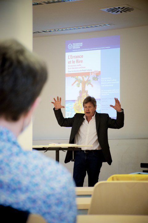 Fotoimpression von der Buchvorstellung Ralph Ludwig "L‘Errance et le rire“. Un nouveau souffle de la littérature antillaise“ am 4. Mai 2022 am CFF, TU Dresden