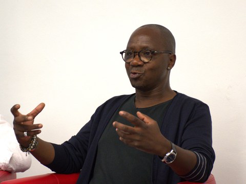 Photo 21 on the occasion of the reading and discussion of “Frau des Himmels und der Stürme" (Woman of the Sky and the Storms) with Wilfried N’Sondé on June 9, 2023, at the Institut français Dresden