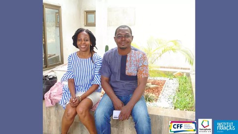 Foto von Didier und Nadia Houénoudé - Ankündigung der ersten Veranstaltung der Reihe "5 Fragen an..." im Rahmen der Woche der französischen Sprache und der Frankophonie am 13.03.2024 im Institut français Dresden.