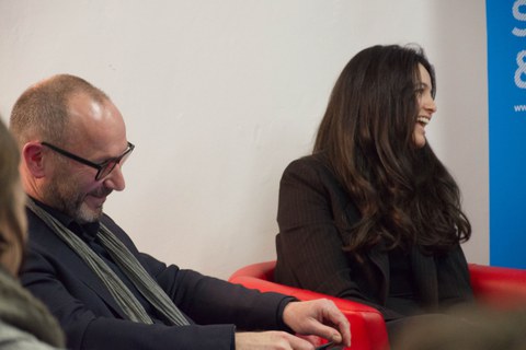 Torsten König und Lilia Hassaine während des Literaturgesprächs Lilia Hassaine & Anne Thomas am 20.03.24 im Institut français Dresden