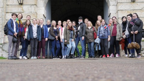 Teilnehmer:innen der studentischen Exkursion von Prof. Böhm im Mai 2018 nach Besançon in Frankreich