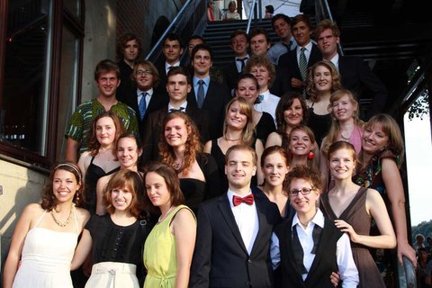 Foto der Alumni des Jahrgangs IB 2008 (2011)