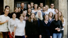 Foto der Alumni des Jahrgangs IB 1998 (2001)