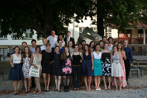 Foto der Alumni des Jahrgangs IB 2010 (2013)