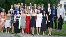 Foto der Alumni des Jahrgangs IB 2002 (2005)