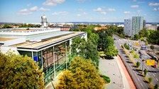 Foto des Hörsaalzentrums der TU Dresden