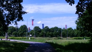 Fahnen am deutsch-polnisch-tschechichen Dreiländereck nahe Zittau
