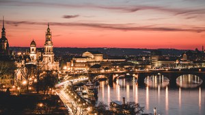 Nachtaufnahme von Dresden