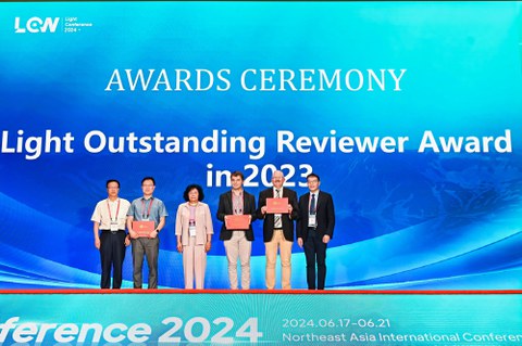Light_Award2023