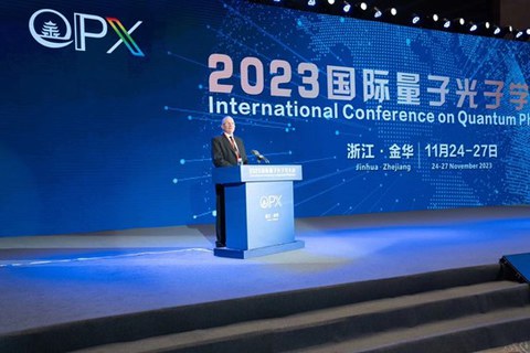 Conferences, QPhotoniX2023