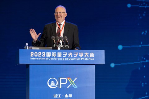 Conferences, QPhotoniX2023