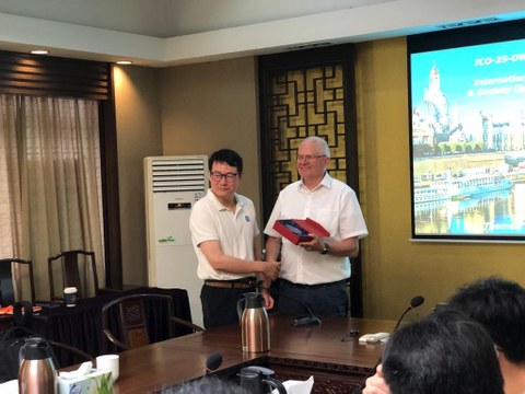 Prof Juergen Czarske and Prof. Yuxin Leng