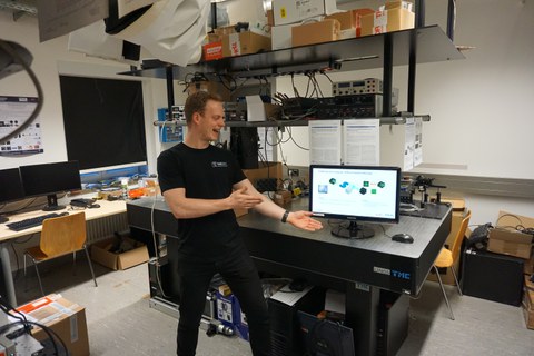 optical lab tour
