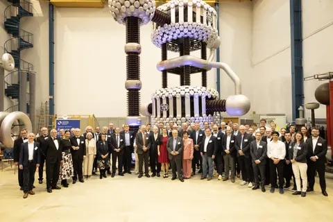Gruppenfoto der Teilnehmenden