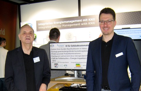 Prof. Klaus Kabitzsch und Bastian Wollschläger auf der Light + Building 2024