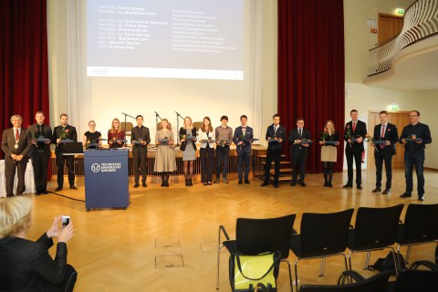 Preisträger der Lohrmann-Medaille 2019, Simon Jantsch 8. von re