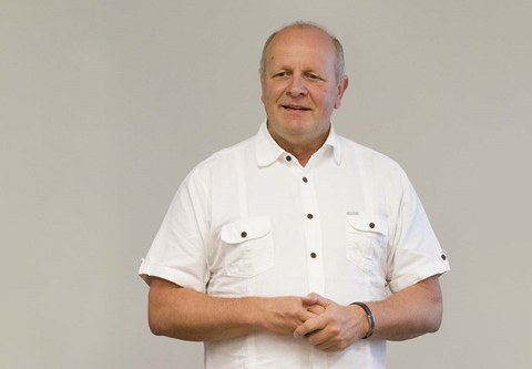 Portrait Steffen Hölldobler