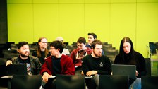 Studierende im Hörsaal der Fakultät Informatik