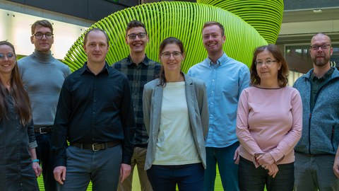 Collage der Fotos aller Teammitglieder