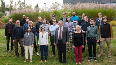 Gruppenfoto vom Lehrstuhl Softwaretechnologie