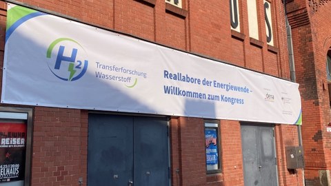 Banner zum Transferkongress in Berlin