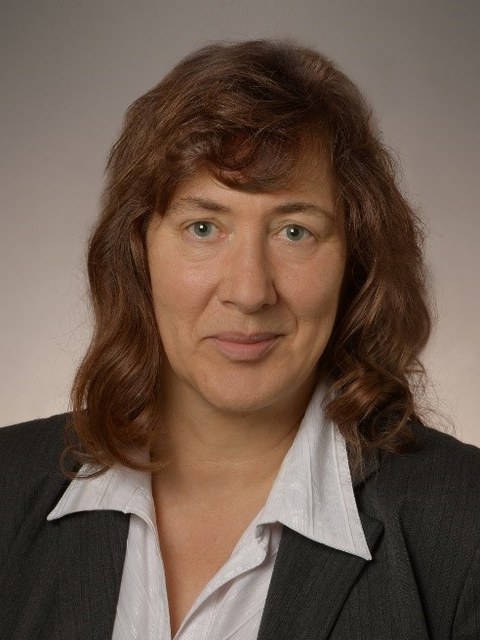Christine Kniest