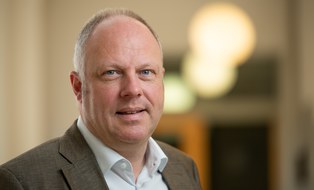 Professor Dr.-Ing. Hans Christian Schmale