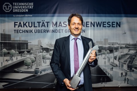 Herr Prof. Beitelschmidt als Preisträger für Innovative Lehre 2021