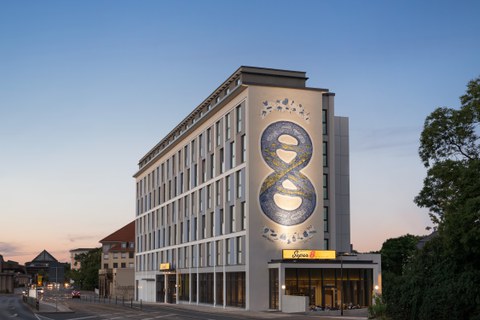 Super 8 by Wyndham Dresden - Exterior