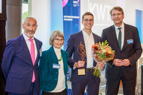 Laurenz May erhält den Werner-Boie-Preis 2025.