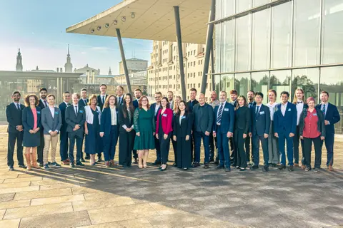 Gruppenfoto der EVT-Mitarbeiter 2026